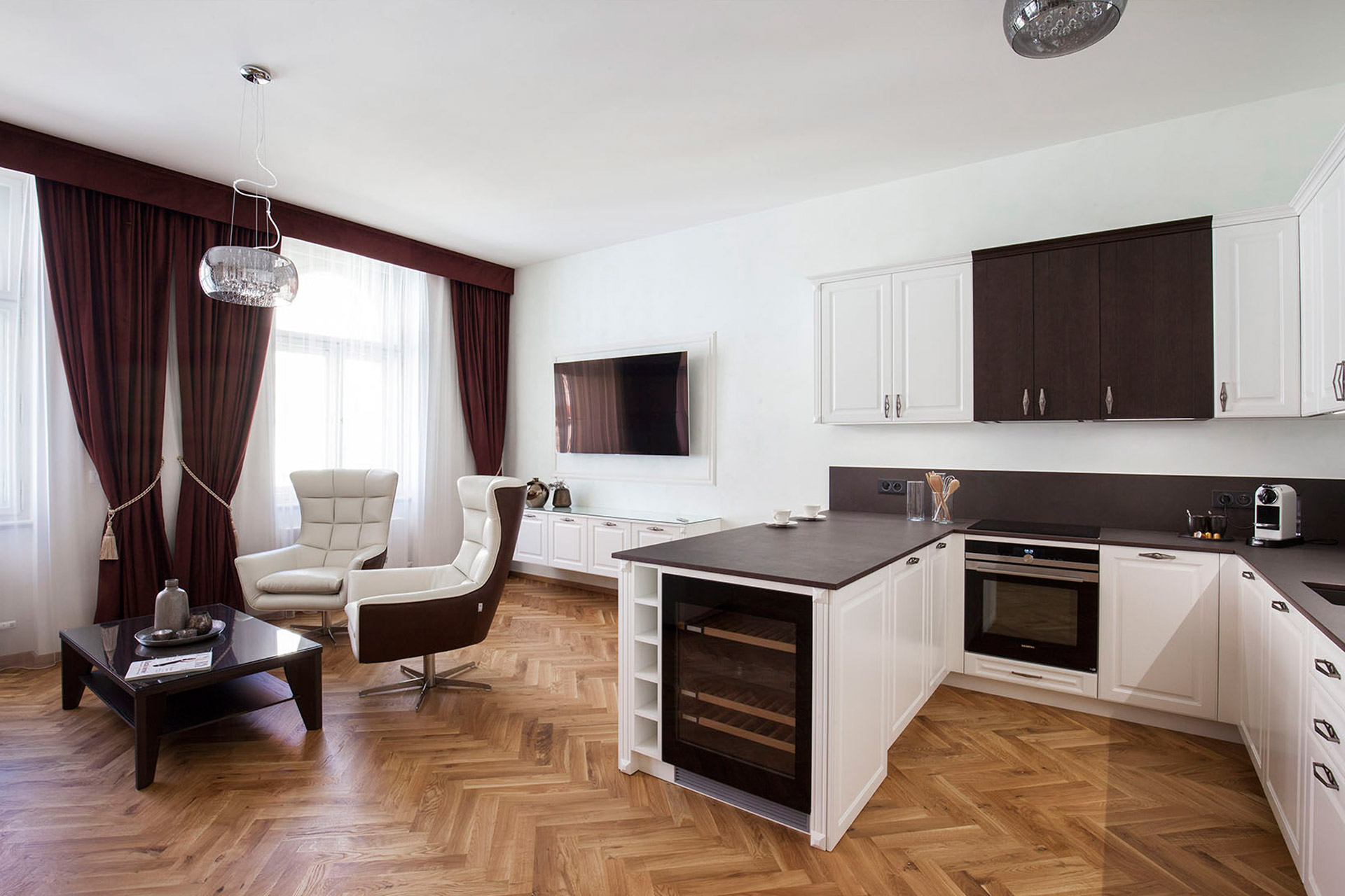 Hanák nábytok Realizácia Kompletný interiér Kuchyňa a obývačka